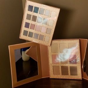 Beauty Brands Good as Gold Cosmetic Set